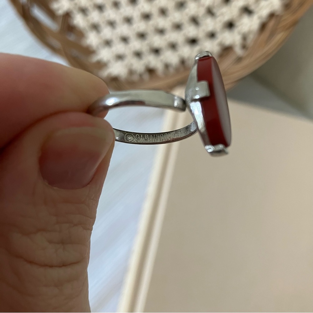 Sarah Coventry Oval Red Stone Statement Ring Coral Scarlet Orangey Bohemian - Picture 9 of 13